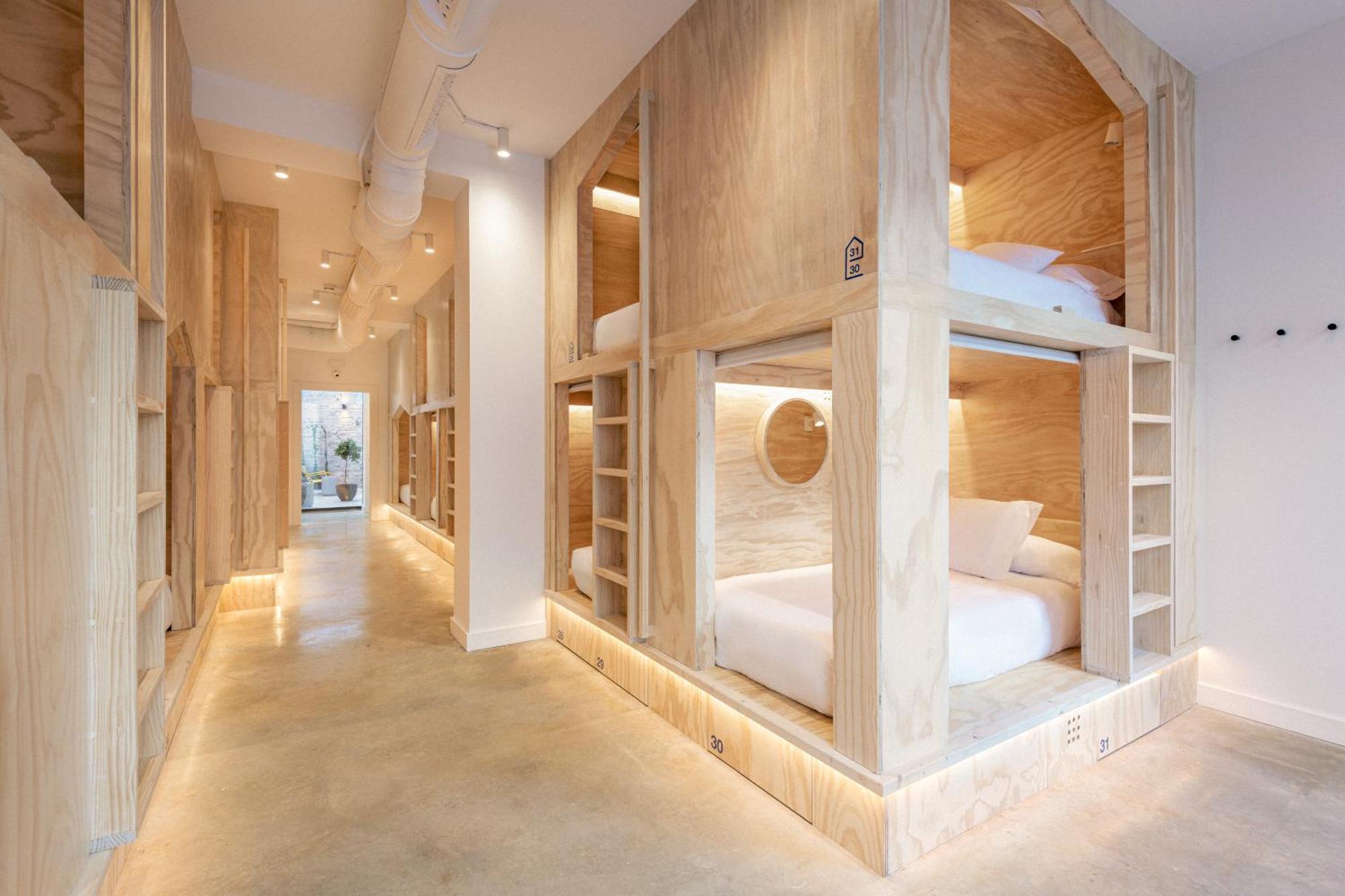 Colo Colo Hostel Valencia Eksteriør bilde