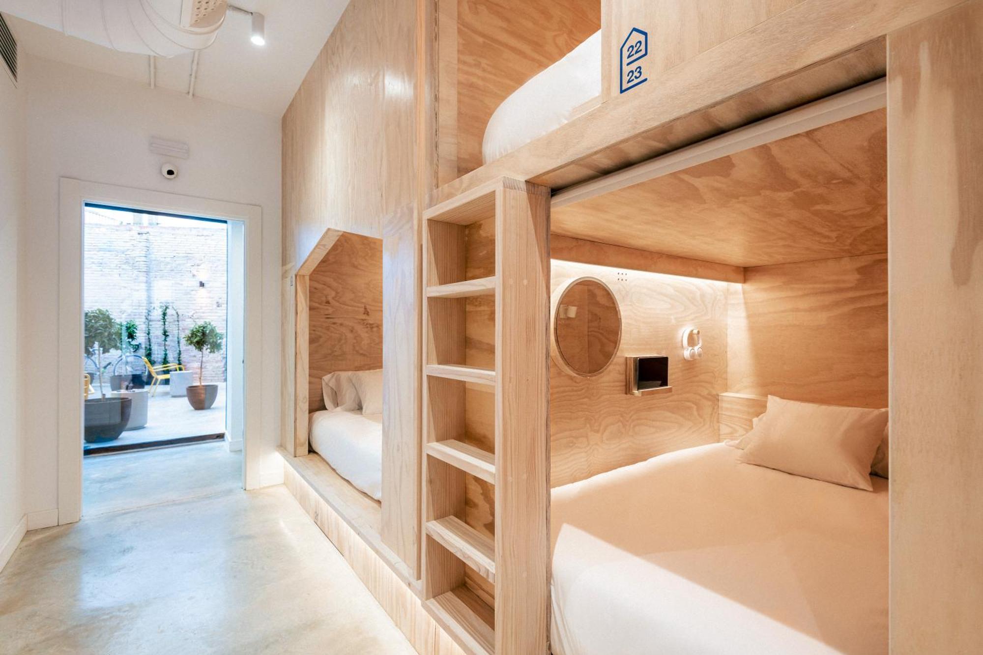Colo Colo Hostel Valencia Eksteriør bilde